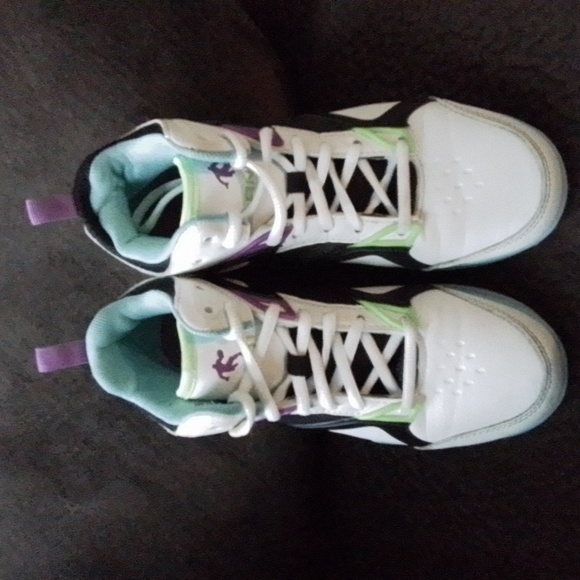 AND1 sneaker white/black/blue size 3 youth - Picture 1 of 15